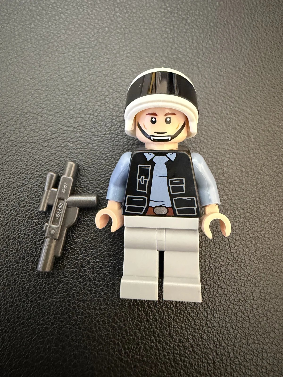 LEGO 75421 Darth Vader's TIE Fighter — Rebel Fleet Trooper minifigure front