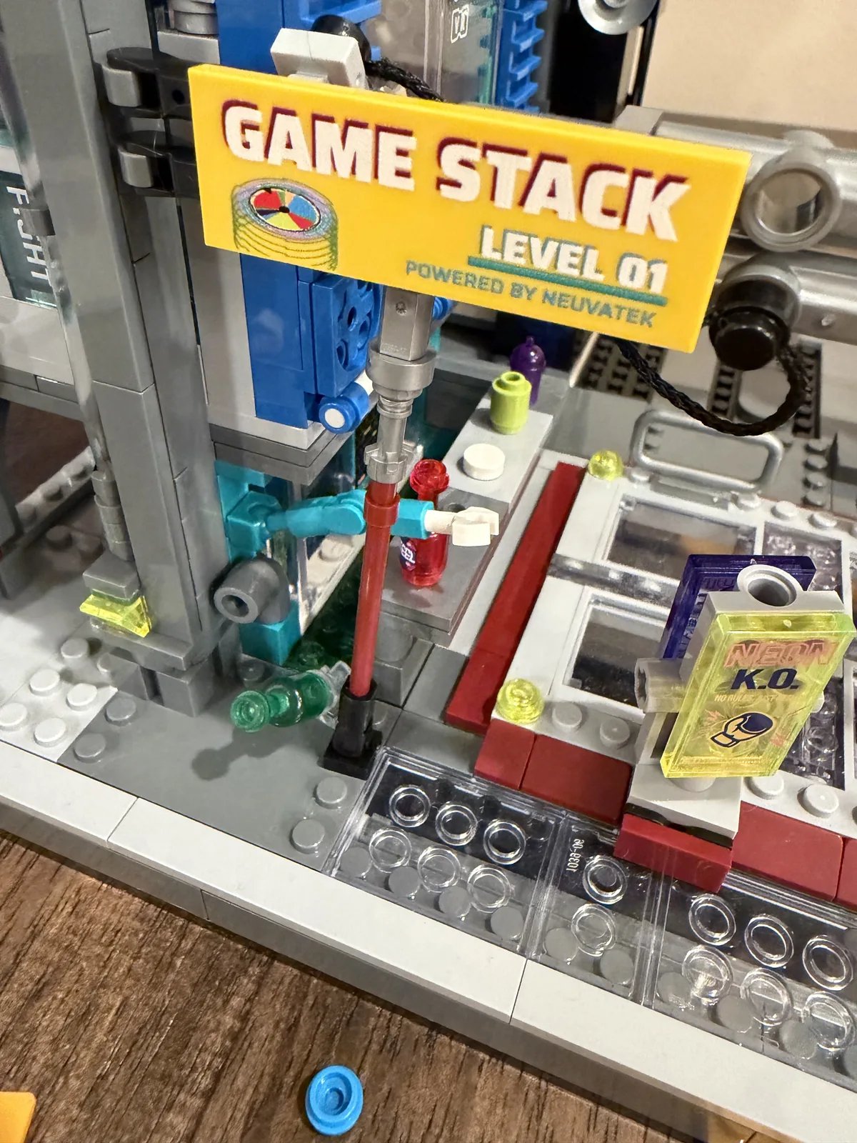 Lumibricks Cyberpunk Game Stack — bar section