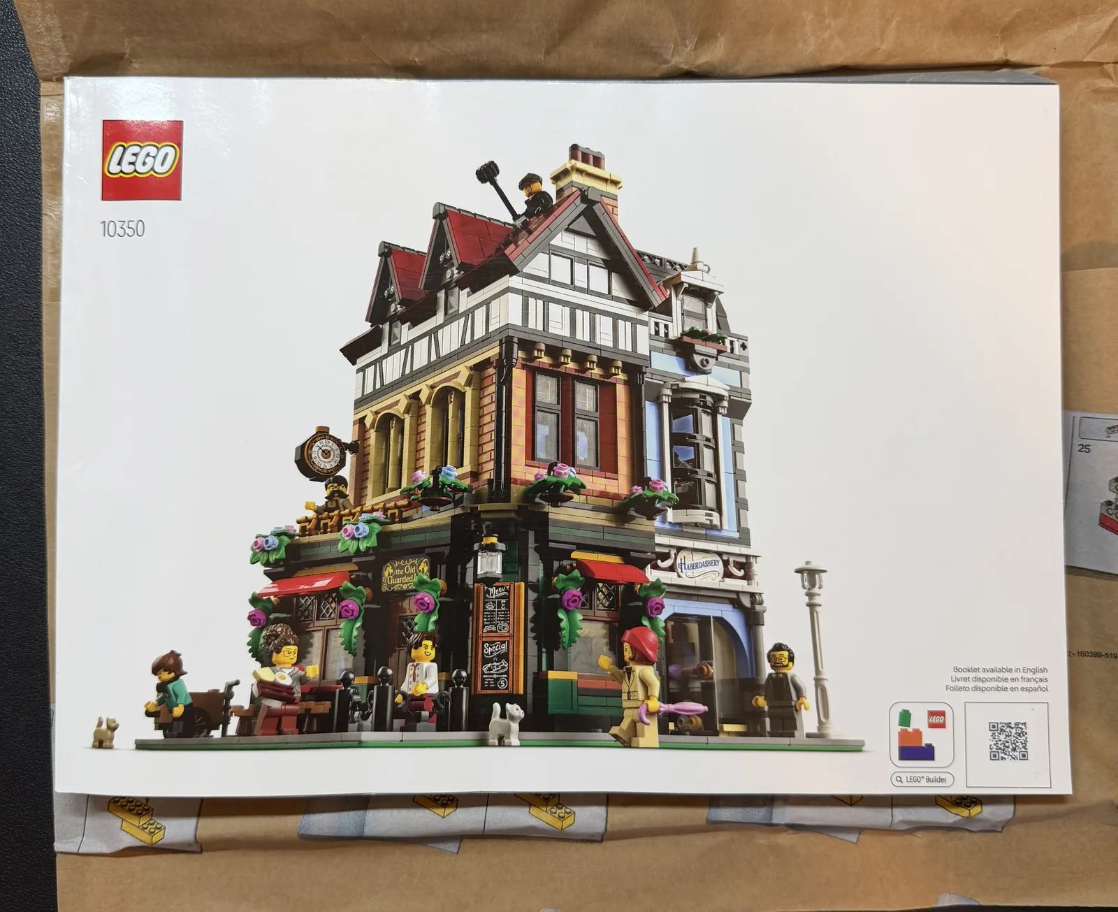 LEGO 10350 Tudor Corner — instruction booklets