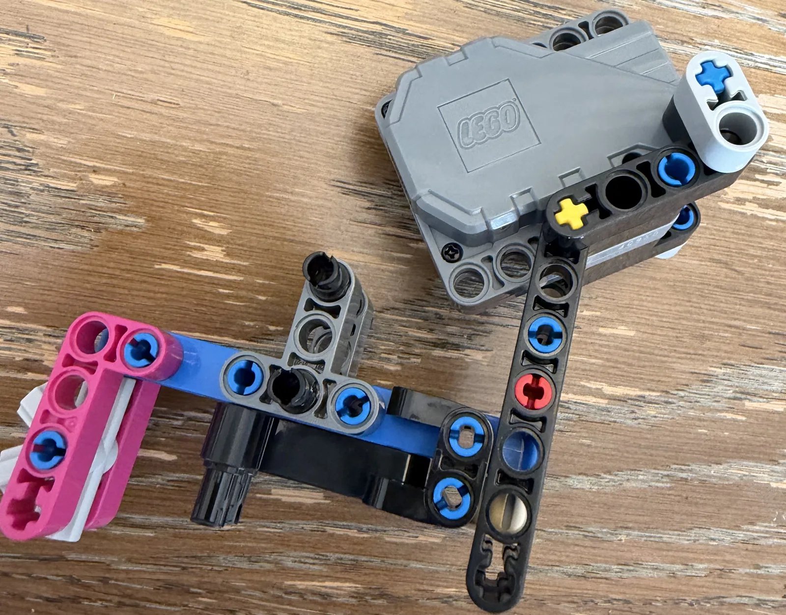 LEGO Technic 42220 Monster Jam Sparkle Smash Pull-Back — build in progress