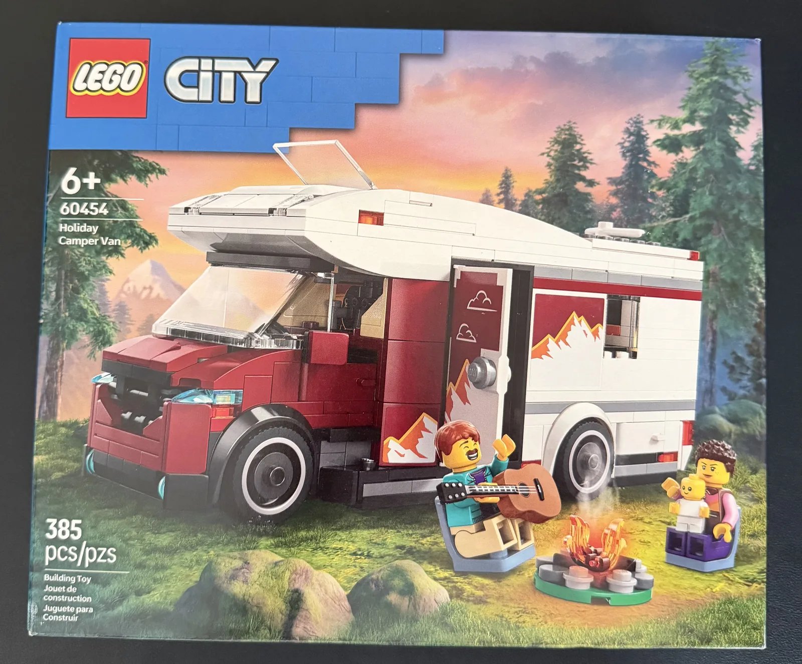 LEGO 60454 Holiday Camper Van — box