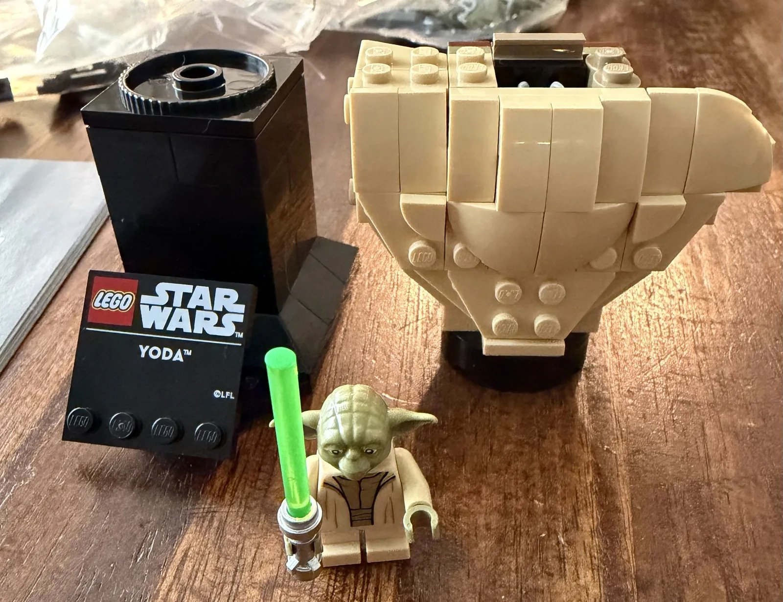 LEGO 75438 Star Wars Yoda Bust — build progress on the head and shoulders
