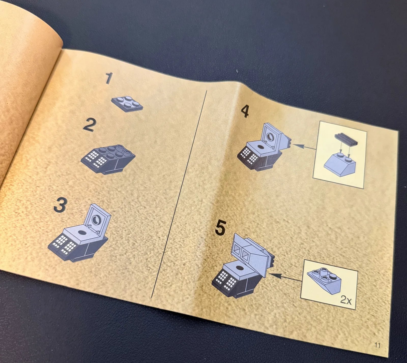 LEGO Space 1785 Crater Critters Review — instruction manual pages