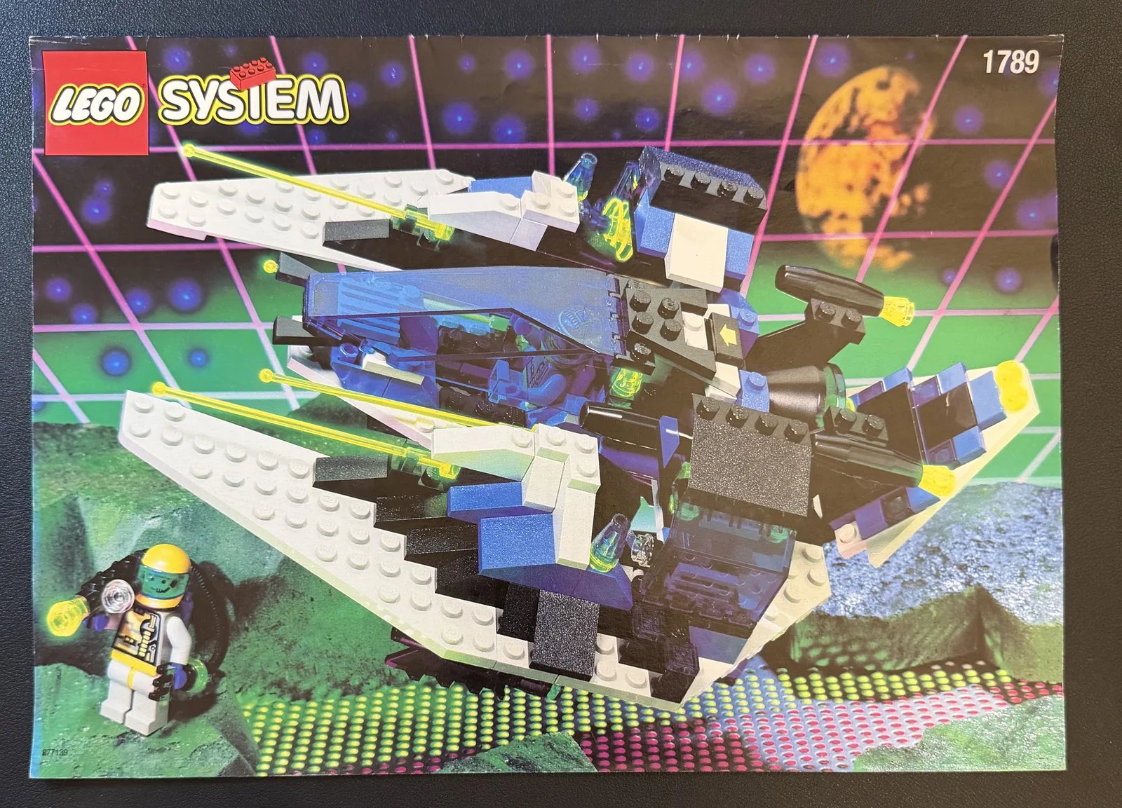 LEGO 1789 Star Hawk II — retail box front